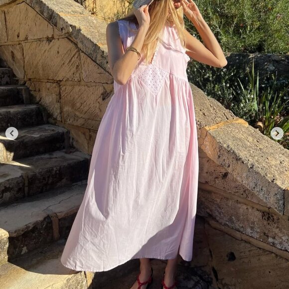 Laneway the Label Blush Maxi Dress - Picture 4 of 12